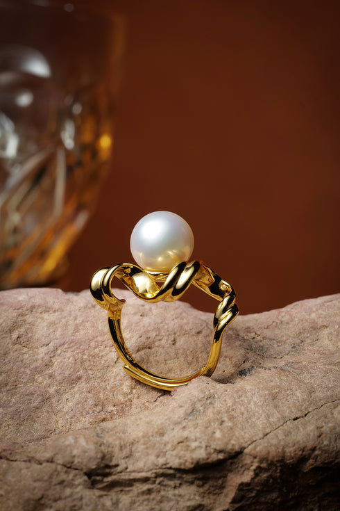 9-10mm Freshwater Pearl Yuna Ring